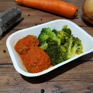 Almôndegas carne ao molho natural de tomate com brócolis no vapor 250g