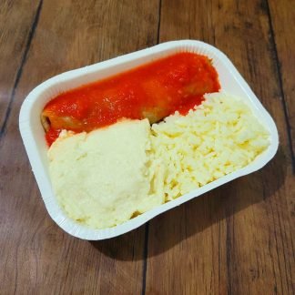 Panqueca integral de carne com molho natural de tomate arroz branco e pure de batata 350g