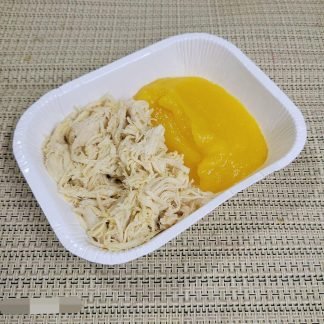 Frango desfiado com purê de mandioquinha 200g